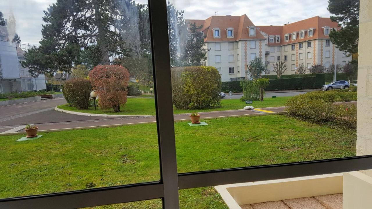 Chez Marilyn Lägenhet Deauville Exteriör bild